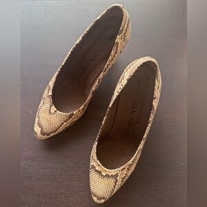 Prada snakeskin snake pumps size 40 US 9.5 cbk era